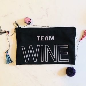 TEAM WINE POUCH NWOT